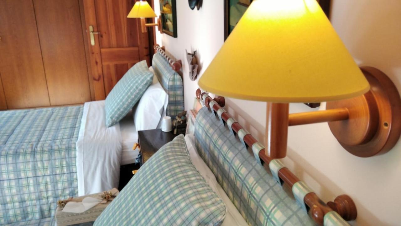Les Margarides Villa Seva Ngoại thất bức ảnh